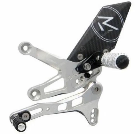 Commandes reculées LighTech Réglables/repliables Racing sélection standard et inversée argentBMW 1000 HP4 RACE ABS (0E31) – 2017 – 2020Ref : LIG00116A / 1071484