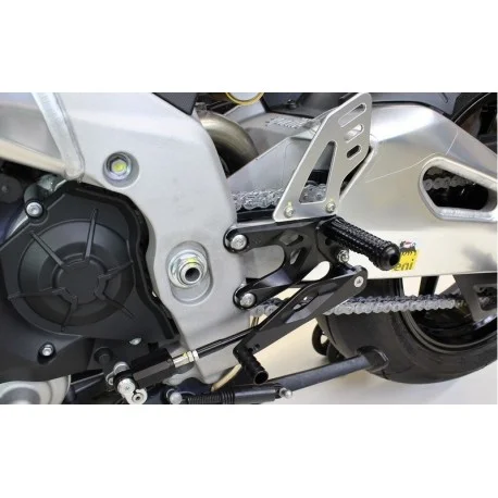 Commandes reculees reglables GILLES FXR APRILIA RSV4 2009-2016 TUONO V4 2011-2016