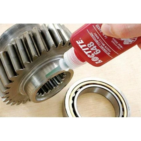Fixation des emmanchements moto LOCTITE 648