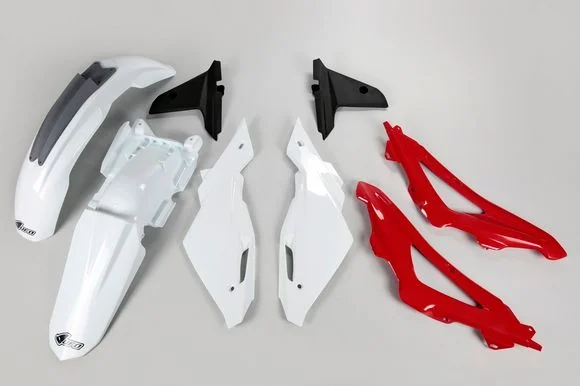 Kit plastiques Ufo couleur origine blanc/rouge/grisHUSQVARNA 125 CR 125 (4H00AA) – 2009 – 2014Ref : UF00485A / 1087051001