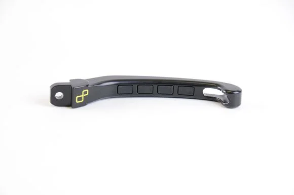Levier de frein LighTech repliable/réglable Alien alu inserts caoutchouc noir – LEVS009KTRIUMPH 675 DAYTONA 675 – 2006 – 2012Ref : LIG00027A / 1071369