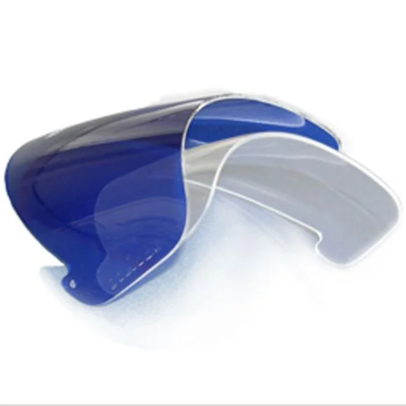 Saute vent Bullster sport bleu foncé Ref : BB093SVBF