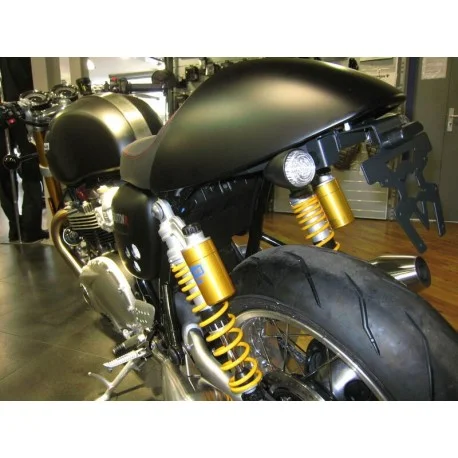Support de plaque ACCESS DESIGN passage de roue Triumph Thruxton 1200 2016-2024
