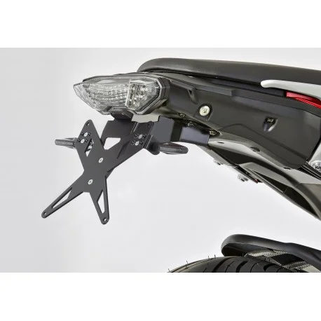 Support de plaque PROTECH X-SHAPE YAMAHA 700 TRACER 2016-2023
