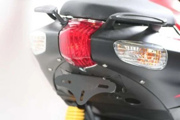 Support de plaque R&G Racing noir Ref : RGR03086A / 1082838001