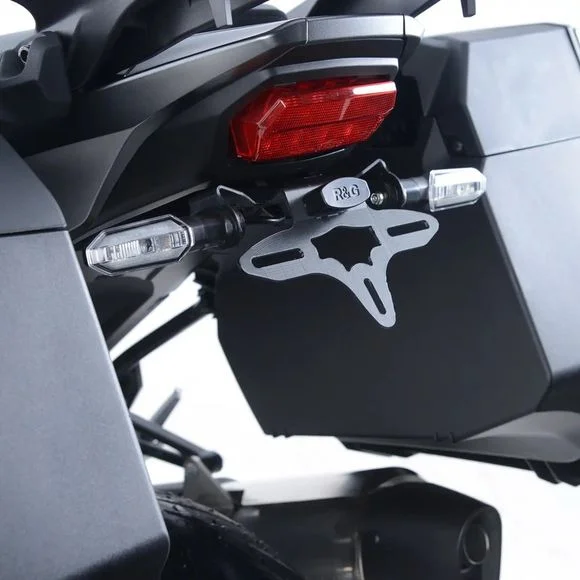 Support de plaque R&G Racing noirHONDA 1100 NT 1100 – 2022 – 2025Ref : RGR00188A / 1122365