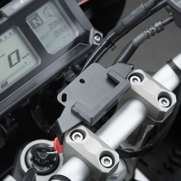 Support GPS SW-MOTECH – pontet de guidon – Noir Ref : GPS.06.525.10200/B