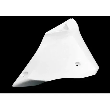 YAMAHA R1 RIGHT SIDE FAIRING CARBON FIBER